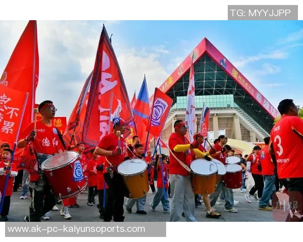 天下足球开场盛典精彩纷呈球迷热情高涨共庆足球盛事 天下足球开场盛典精彩纷呈球迷热情高涨共庆足球盛事